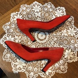 Vtg 90s Charles Jourdan Paris Red Suede High Heel Shoes / Excellent - SZ 7 M